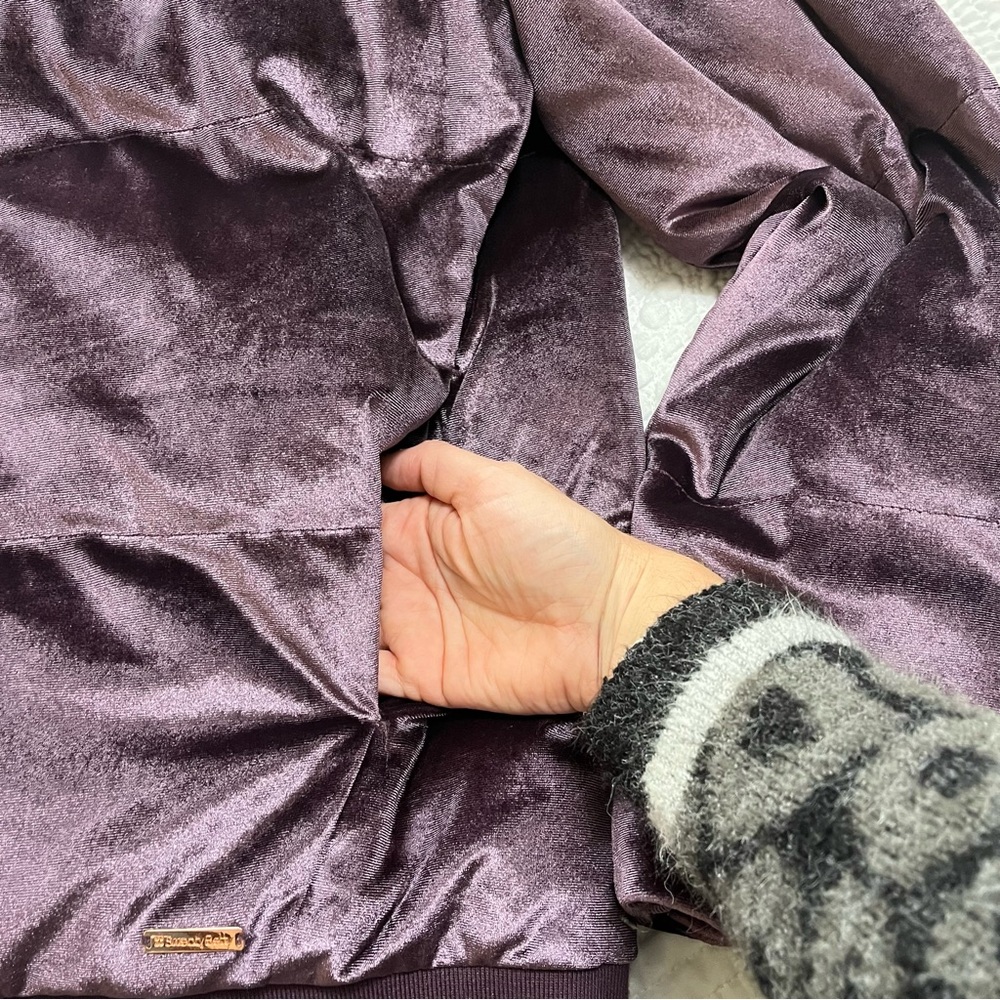 SWEATY BETTY Velvet Puffer Jacket Purple Gold Zipper Shimmer Pockets Size Small - Picture 7 of 14